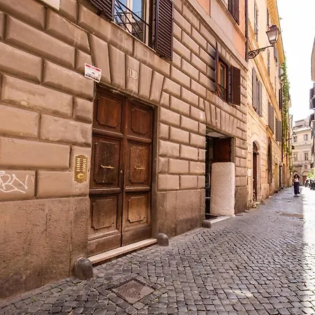 Grotte Near Campo De Fiori Apartment *